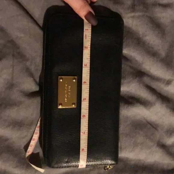 Michael Kors Continental Leather Wallet (Large) - Picture 7 of 8